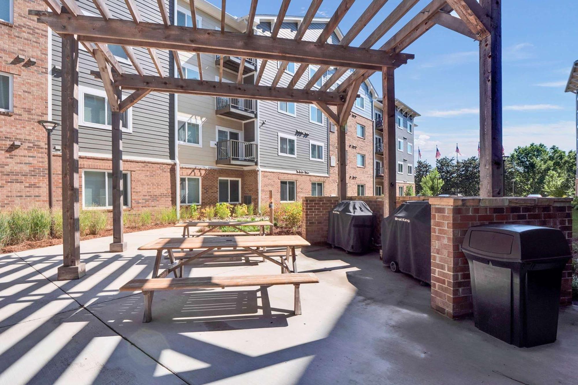 Waterwalk Extended Stay By Wyndham Charlotte - Arrowood Kültér fotó